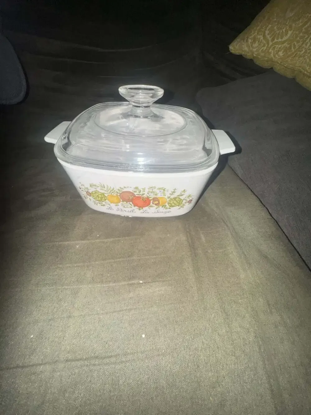 CorningWareSpice of Life 'Le Persil La Sauge' 1.5 Quart Casserole Dis/ Lid